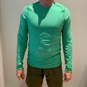 Men’s Lululemon Athletic Long Sleeve